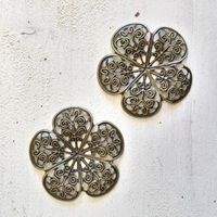 Εικόνα του Metal Filigree Embellishments - Μεταλλικά Διακοσμητικά, Intricate Flowers (2 τεμ)