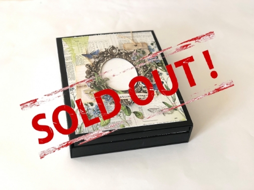 Picture of Μάθημα-in-a-Box: 49 & Market Curators Botanical TriFold Album