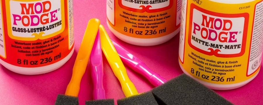 Επιλέγοντας τη Σωστή Κόλλα στο Scrapbooking!