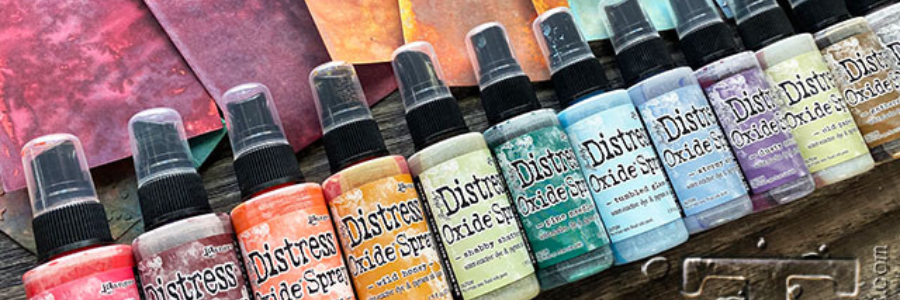 Δημιουργία κάρτας με τα καινούρια Distress Oxide Spray!