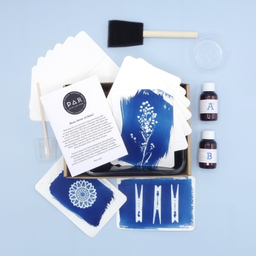 Picture of PAR DIY Cyanotype Kit Postcard – Σετ Κυανοτυπίας για 12 Καρτ-Ποστάλ