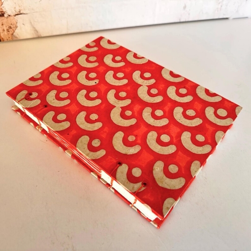 Picture of Journal Shop Handmade Hardcover Fabriano Artistico Xtra White Watercolor Journal 14 x 20 cm - Χειροποίητο Open Spine Journal με χαρτί 100% Βαμβάκι 300gsm, Red 