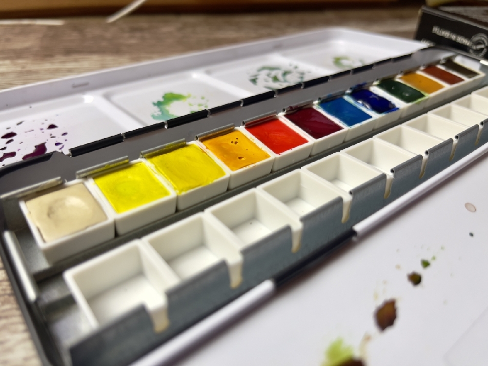 Daniel Smith Original Half-Pan Set of 12 - Open