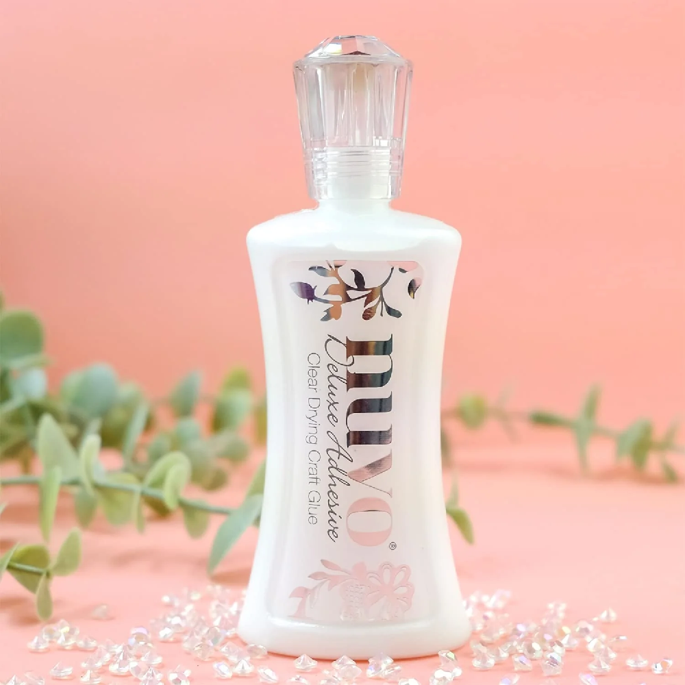 Nuvo Deluxe Glue